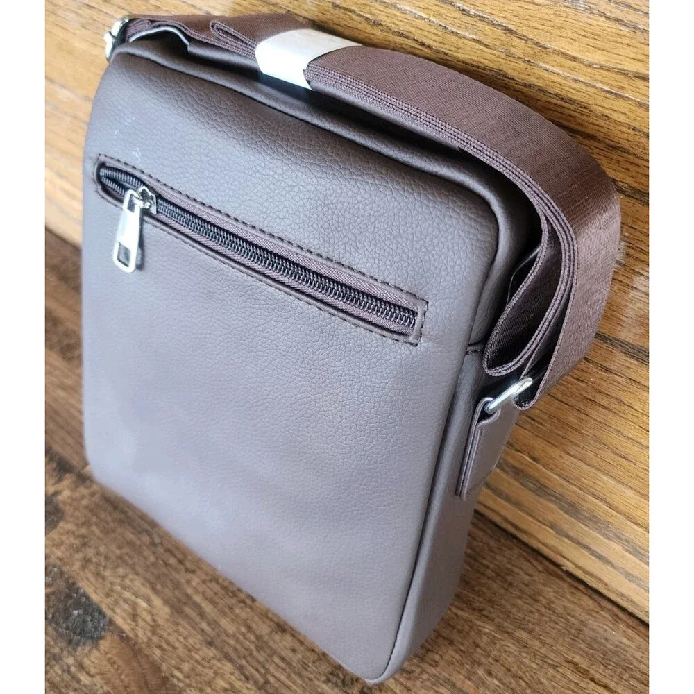 Unisex Business PU Leather Messenger Bag Shoulder Crossbody Sling Pack, Brown